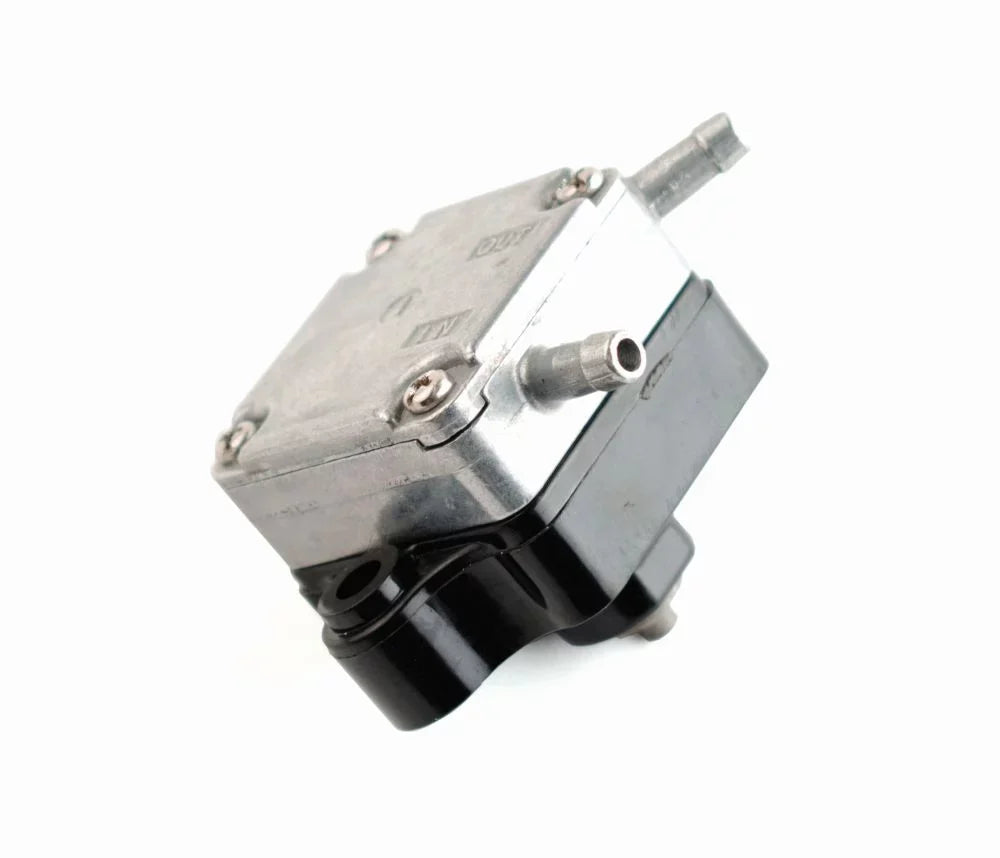 For Fuel 15 / Pump WSM 4-Stroke 8 Hp - Mariner Mercury 600-098 / Yamaha