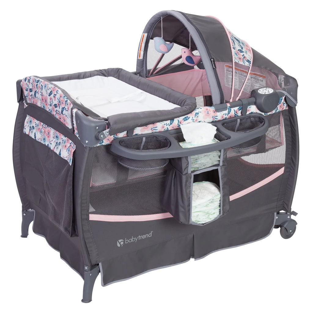 Playard Nursery Bag Center – Bluebell Pink Deluxe Trend Travel II with Baby
