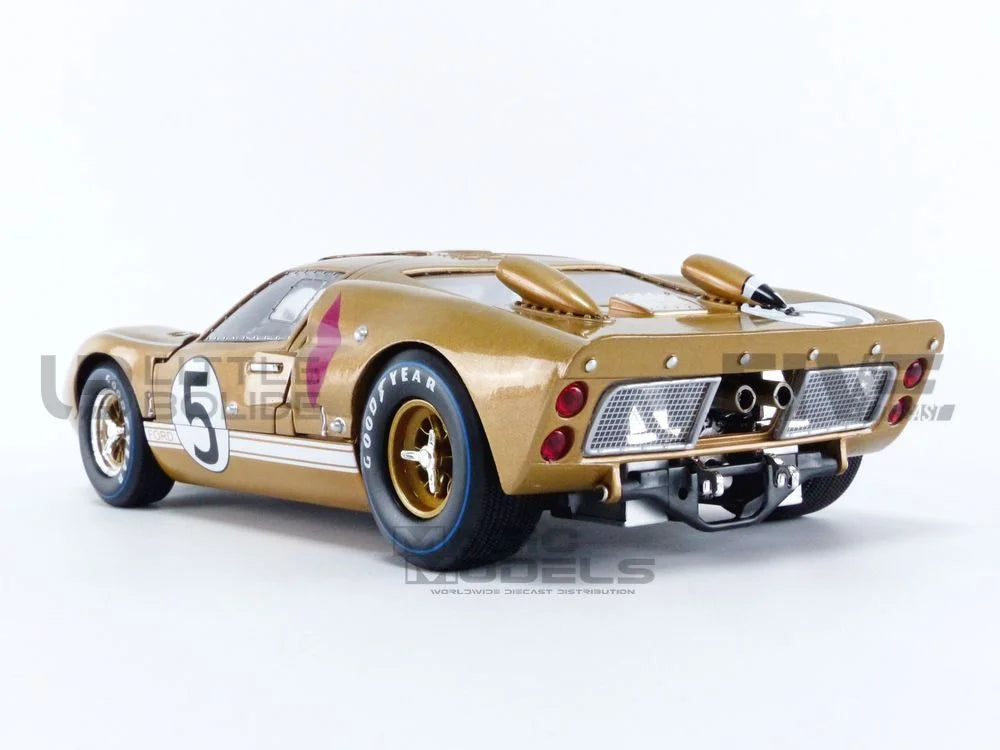 Shelby by Le MK II GT-40 Model Car #5 Mans 1966 1/18 Diecast Gold Collectibles